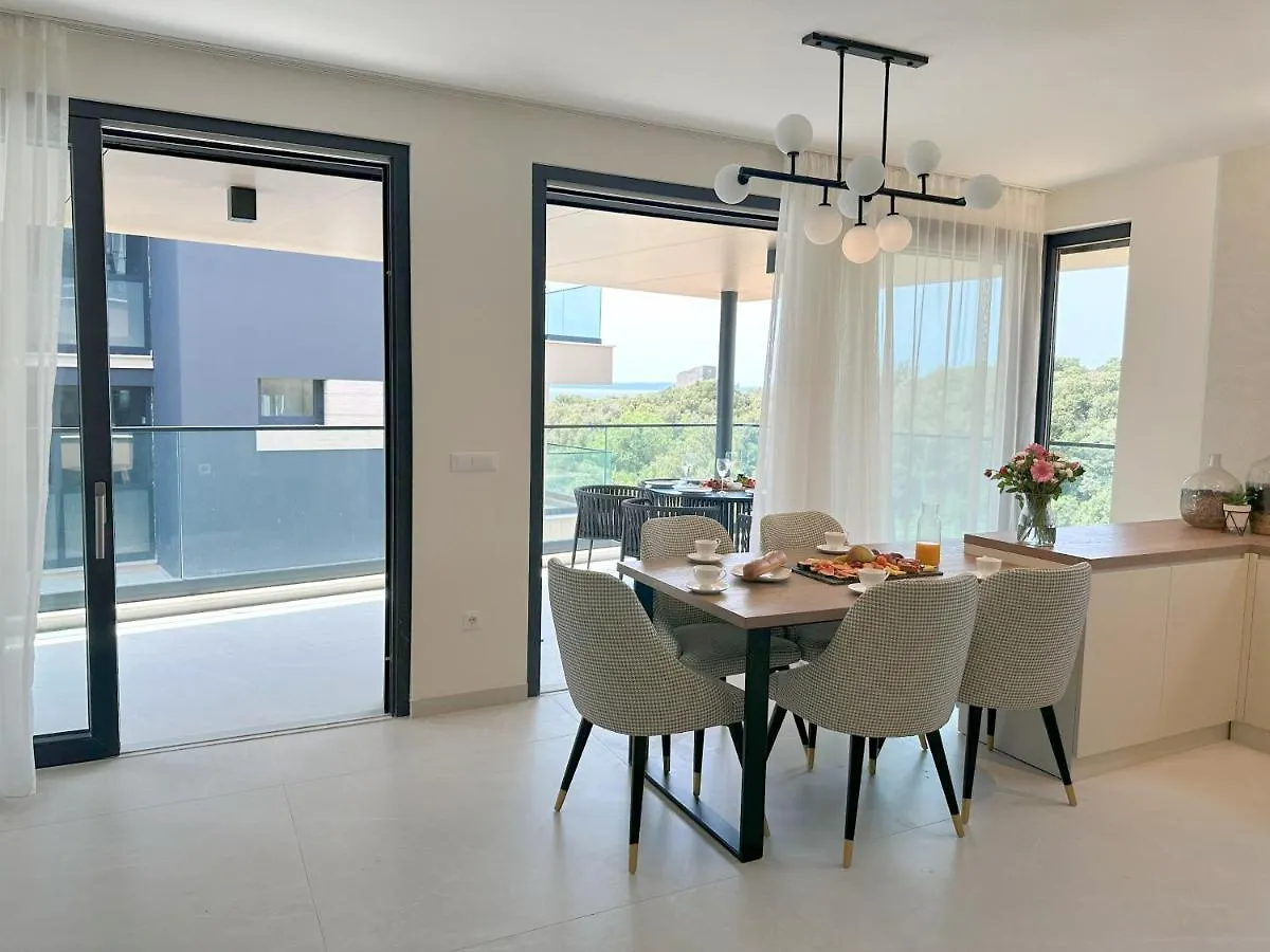 Luxury Apartment Emerald Kožino Croacia